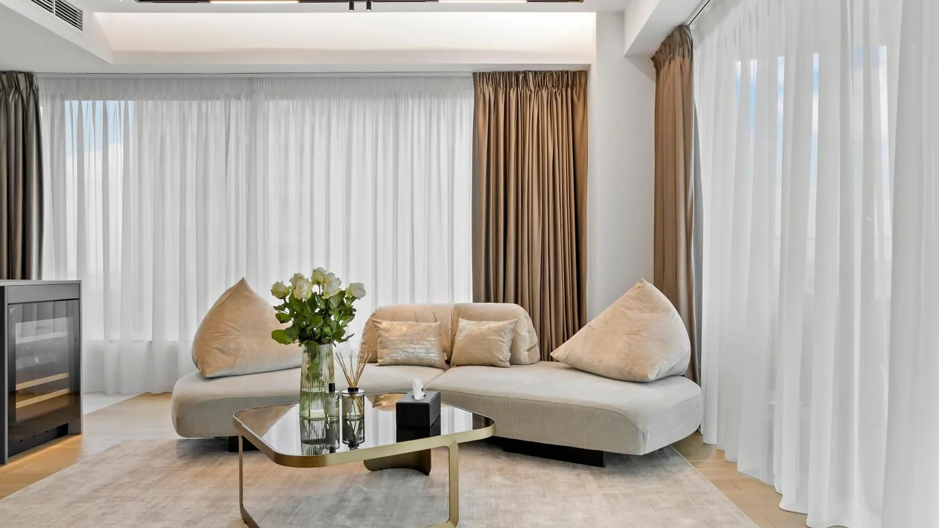 One Luxury Apartments Bucharest