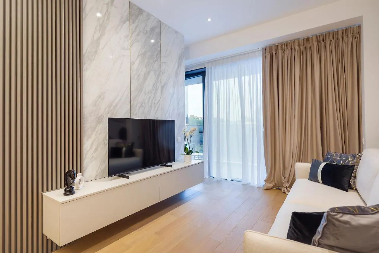 One Luxury Apartments Bukarest